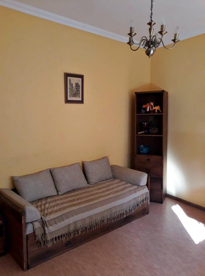 Apartment In The Historical City Center แชร์นิฟซี ภายนอก รูปภาพ
